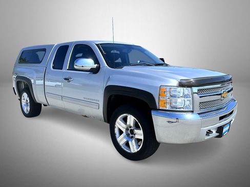 Used 2012 Chevrolet Silverado 1500 LT AWD/4WD image 3