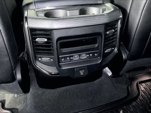 Used 2024 RAM 1500 Limited AWD/4WD image 31