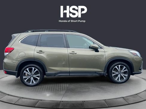 Used 2023 Subaru Forester Limited AWD/4WD image 6