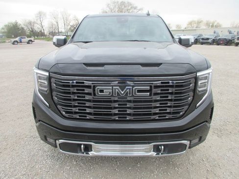New 2026 GMC Sierra 1500 Denali Ultimate image 12