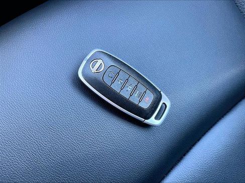 Certified 2025 Nissan Pathfinder SL w/ Cargo Package image 30