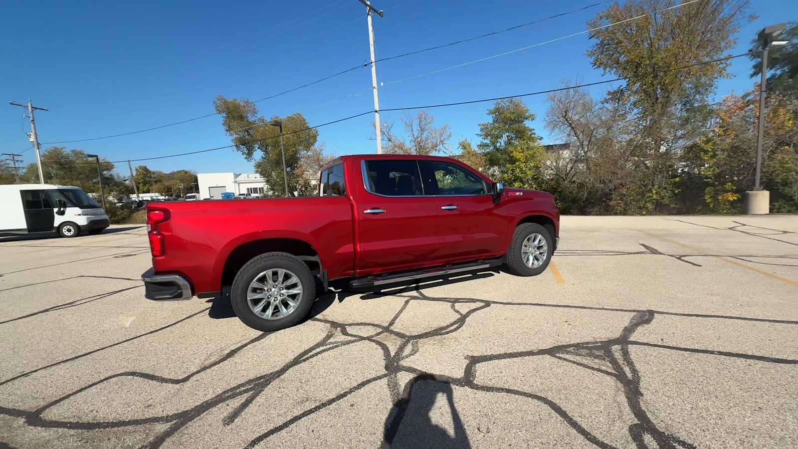 Certified 2022 Chevrolet Silverado 1500 LTZ w/ LTZ Premium Package AWD/4WD image 8