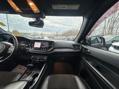Used 2021 Dodge Durango GT image 31