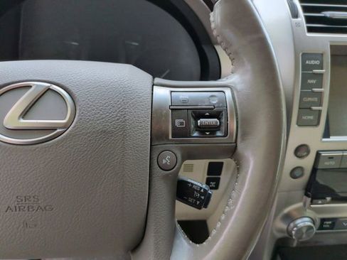 Used 2019 Lexus GX 460 Premium w/ Premium Package AWD/4WD image 17