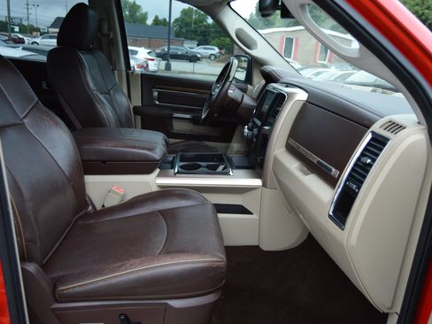 Used 2015 RAM 1500 Laramie Longhorn w/ Convenience Group AWD/4WD image 25