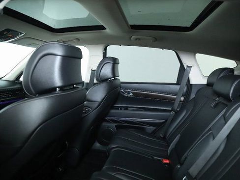 Used 2024 Genesis GV80 3.5T image 15