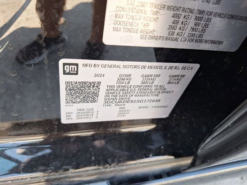 Used 2025 Chevrolet Silverado 1500 LT image 32