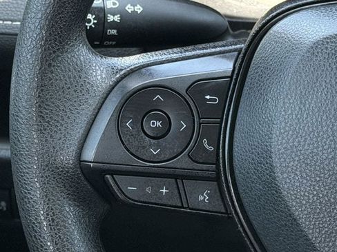 Used 2023 Toyota RAV4 LE FWD image 14