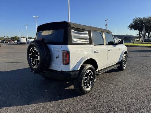 Certified 2023 Ford Bronco Outer Banks image 3