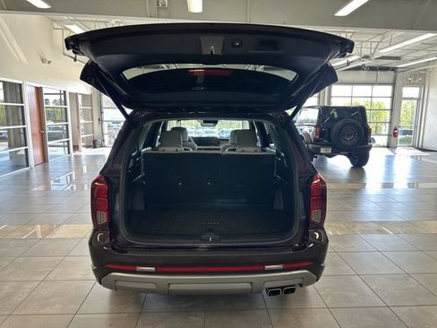 Used 2023 Hyundai Palisade Limited AWD/4WD image 30