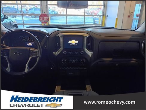 Certified 2020 Chevrolet Silverado 1500 RST w/ All-Star Edition image 19