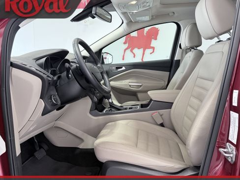 Used 2017 Ford Escape Titanium FWD image 9