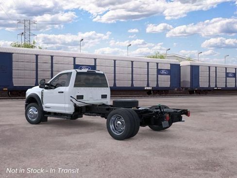 New 2026 Ford F550 2WD Regular Cab Super Duty image 4
