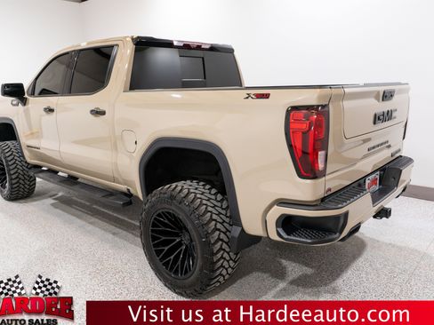 Used 2023 GMC Sierra 1500 Elevation w/ Preferred Package AWD/4WD image 3