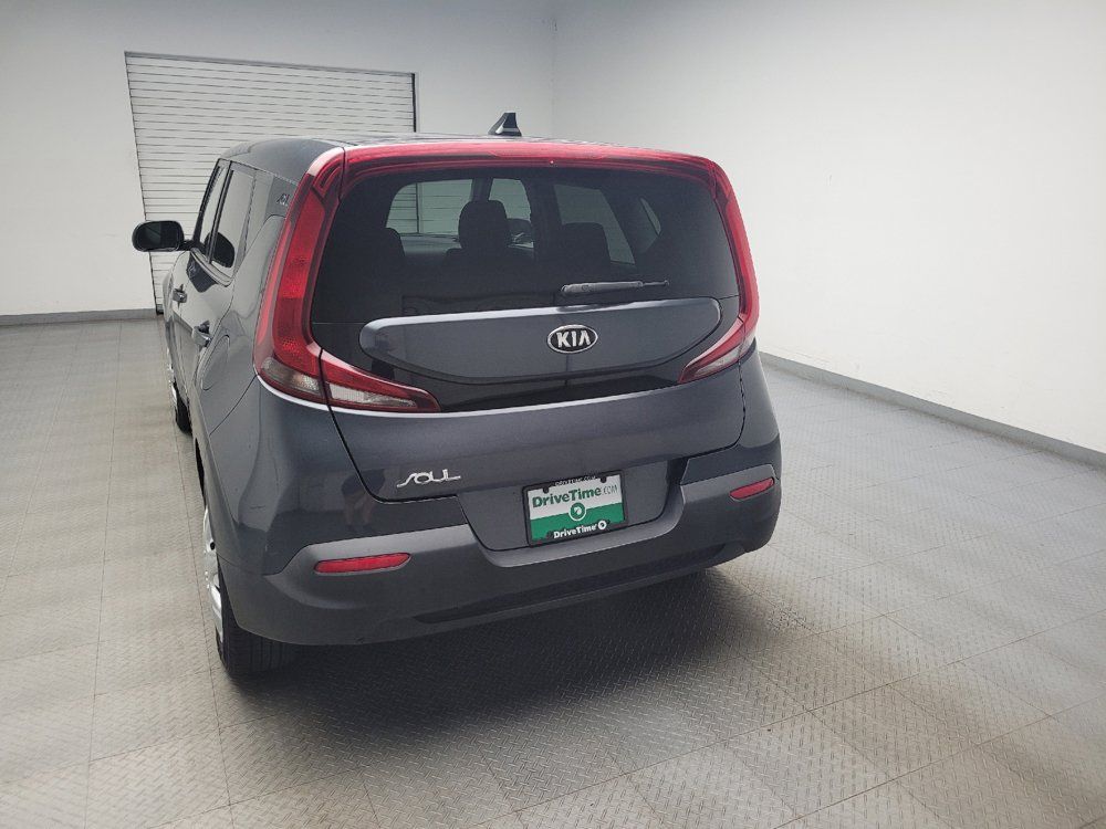 Used 2020 Kia Soul LX FWD image 6
