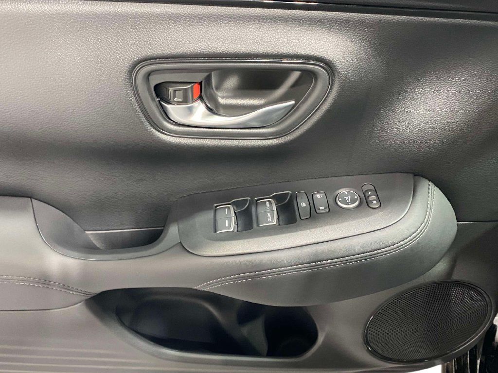 New 2027 Honda HR-V EX-L image 17