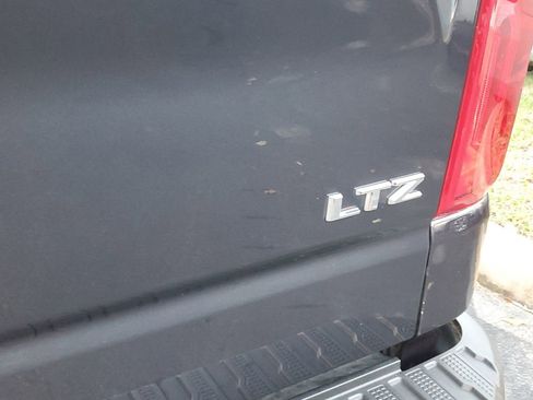 Certified 2023 Chevrolet Silverado 1500 LTZ w/ LTZ Premium Package image 26