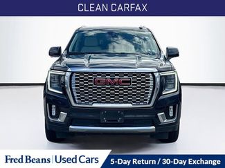 Used 2023 GMC Yukon XL Denali video 2