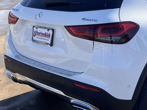 Used 2023 Mercedes-Benz GLA 250 4MATIC w/ Premium Package image 6