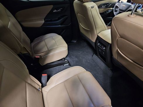 Used 2023 Chevrolet Traverse Premier w/ LPO, Cargo Package image 29
