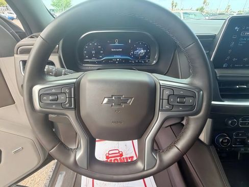 Used 2024 Chevrolet Suburban Z71 w/ Off-Road Capability Package AWD/4WD image 22