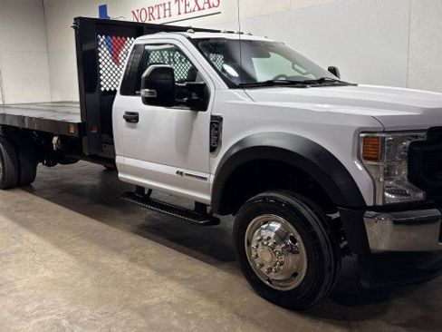 Used 2020 Ford F550 2WD Regular Cab Super Duty image 3