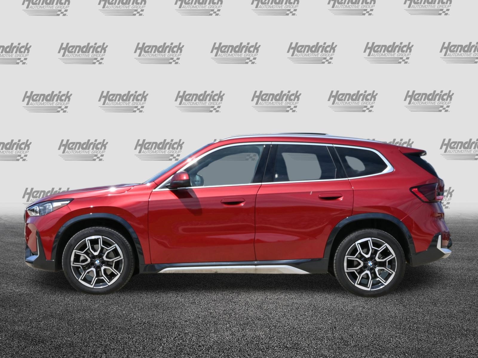 Used 2026 BMW X1 xDrive28i AWD/4WD image 6