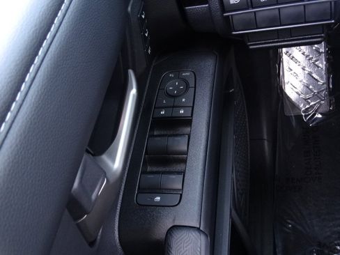 New 2026 Toyota 4Runner Limited AWD/4WD image 30