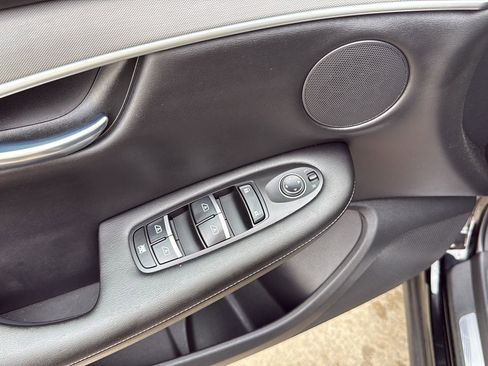 Used 2019 INFINITI QX50 Pure image 14