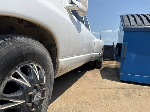 Used 2003 Dodge Ram 3500 Truck SLT RWD image 7