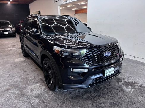 Used 2020 Ford Explorer ST w/ ST Street Pack AWD/4WD image 2