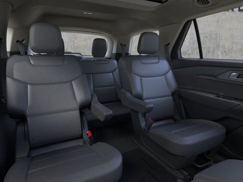 New 2026 Ford Explorer Active w/ Active Comfort Package AWD/4WD image 11