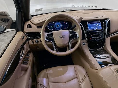 Used 2019 Cadillac Escalade Platinum image 26