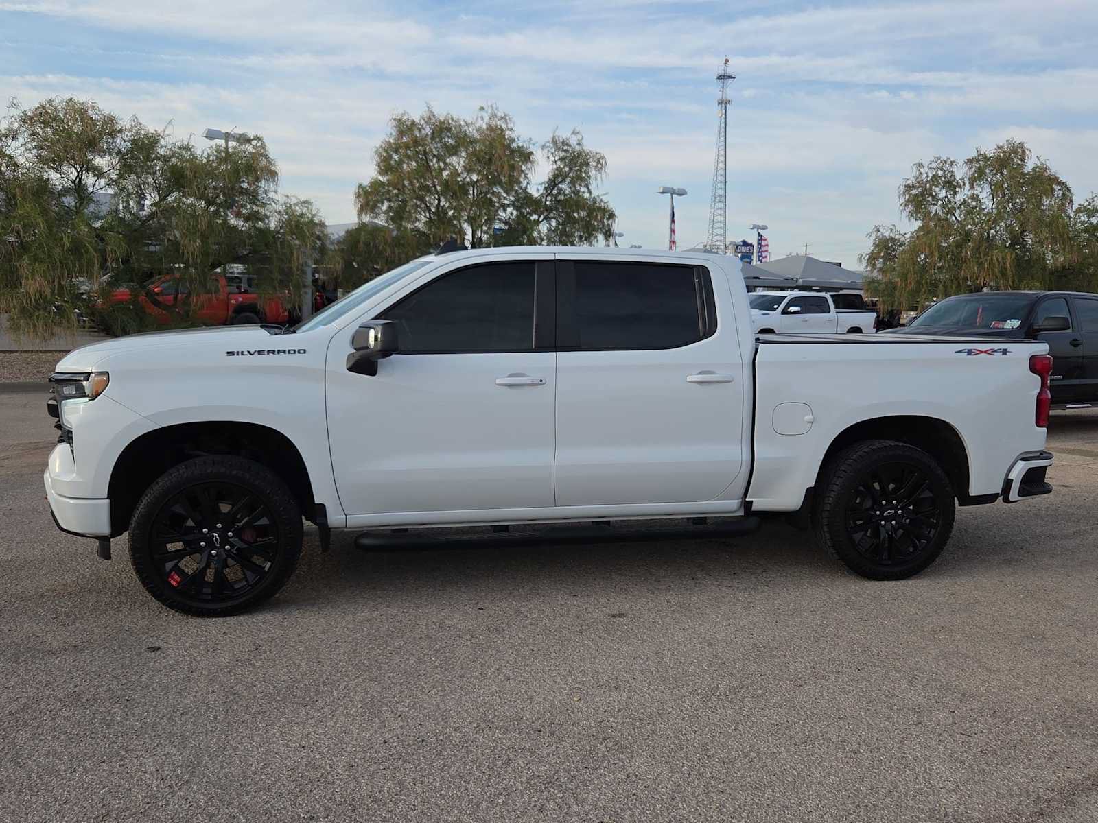 Used 2024 Chevrolet Silverado 1500 RST w/ Rally Edition AWD/4WD image 5