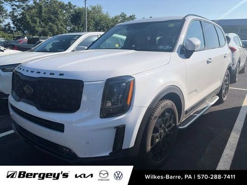 Certified 2021 Kia Telluride SX w/ SX Prestige Package AWD/4WD image 2