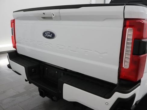 Used 2024 Ford F350 Lariat w/ Sport Appearance Package AWD/4WD image 30