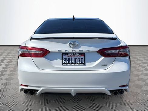 Used 2019 Toyota Camry XSE FWD image 6