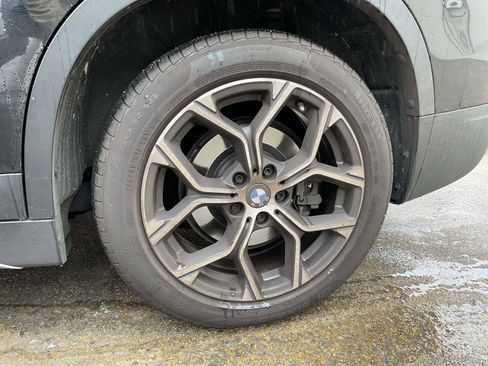 Used 2020 BMW X1 sDrive28i w/ Premium Package image 3