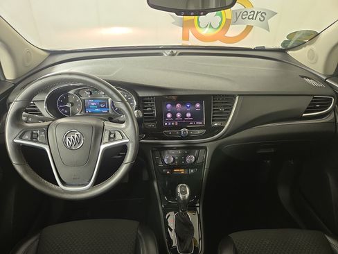 Used 2022 Buick Encore Preferred AWD/4WD image 12