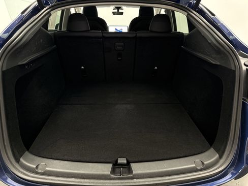 Used 2023 Tesla Model Y Long Range image 23