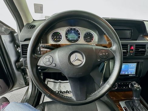 Used 2012 Mercedes-Benz GLK 350 4MATIC image 11