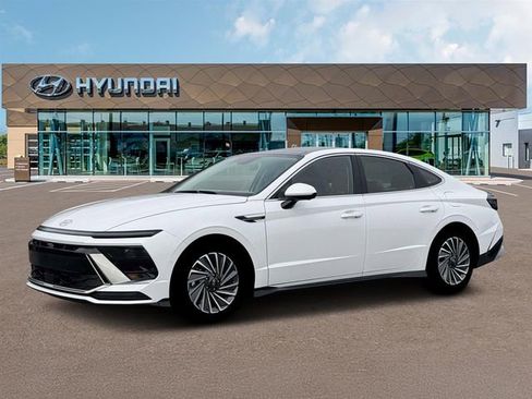 New 2026 Hyundai Sonata Limited image 2
