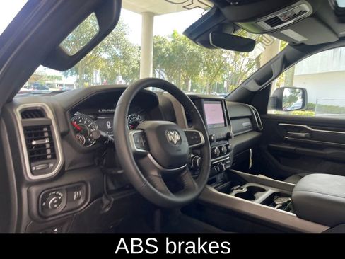 New 2022 RAM 1500 Big Horn image 6