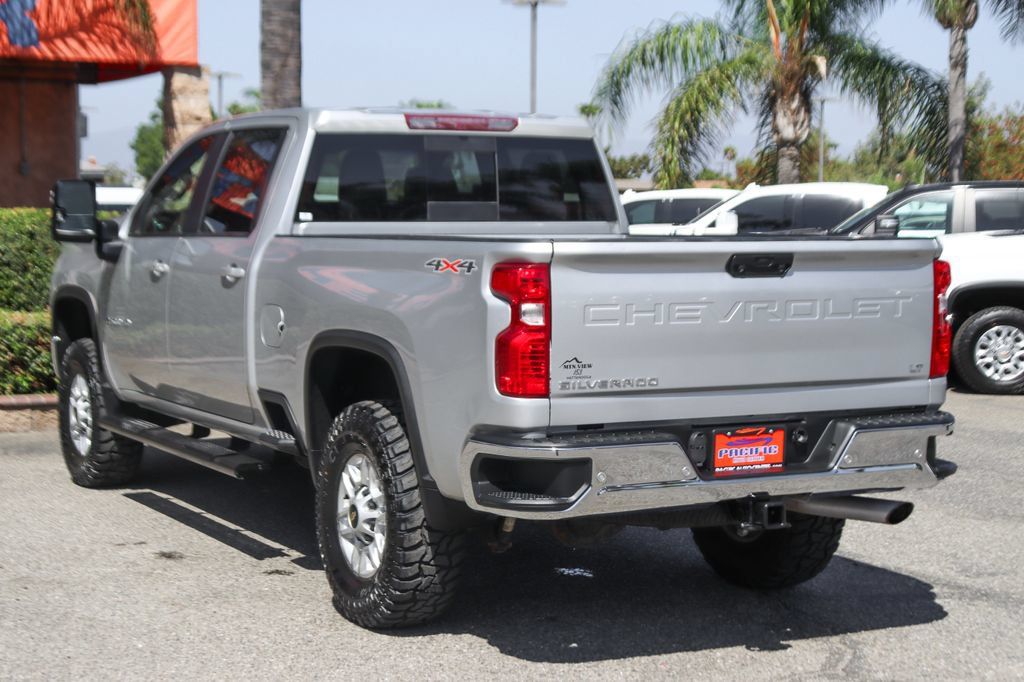 Used 2022 Chevrolet Silverado 2500 LT w/ Convenience Package AWD/4WD image 6