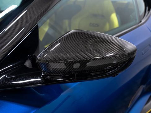Used 2023 Aston Martin DBS Coupe RWD image 21