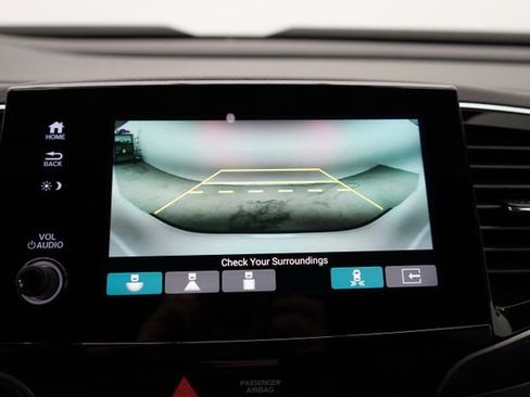 Used 2025 Honda Passport EX-L image 29