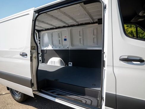 New 2026 Mercedes-Benz Sprinter 144 Cargo image 28