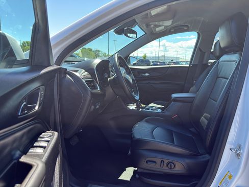 Certified 2024 Chevrolet Equinox Premier AWD/4WD image 11