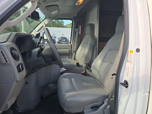 Used 2023 Ford E-350 and Econoline 350 Super Duty w/ Driver's Safety Package RWD image 9