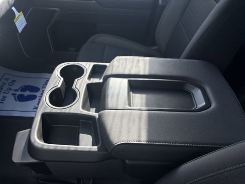 New 2026 Chevrolet Silverado 2500 LT image 23